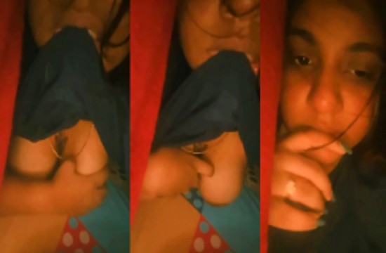 Horny Gf Showing